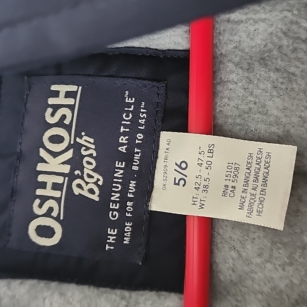 OshKosh B'Gosh Boys' Ski Jacket and Snowbib Snowsuit Set Size 5 - Picture 6 of 14